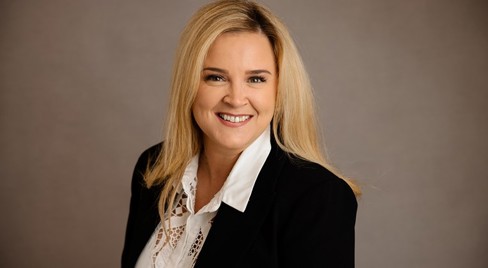 Profile of Rochelle Roca-Bailey, Client Services Executive